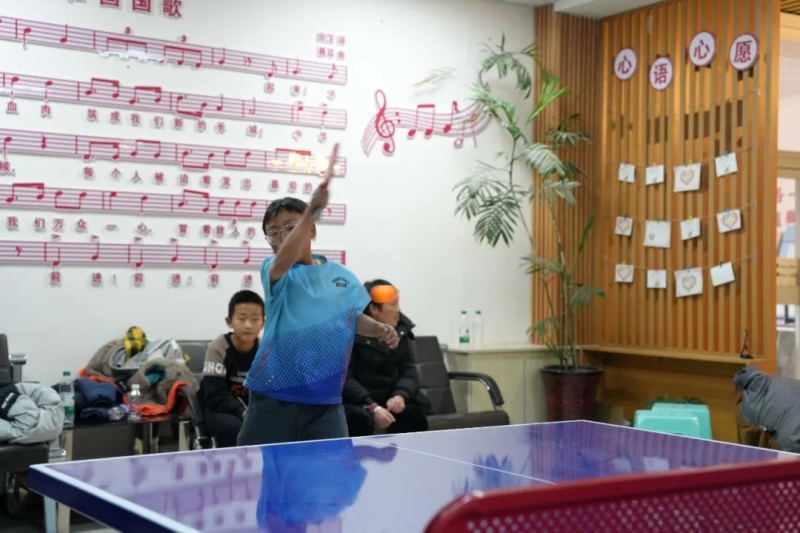 对于教练组